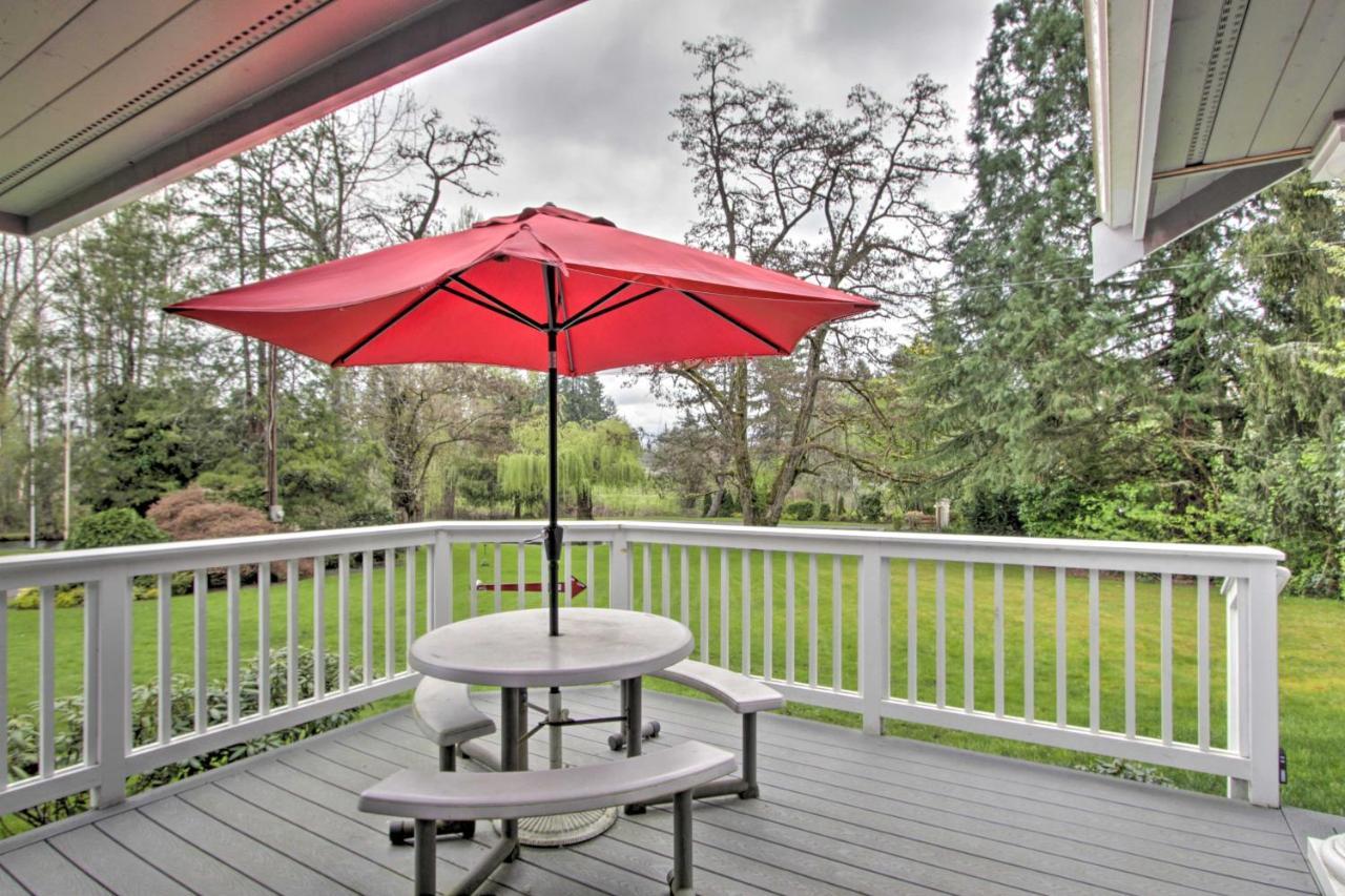 Contemporary Tacoma Cottage With Deck And Pond! Exterior foto